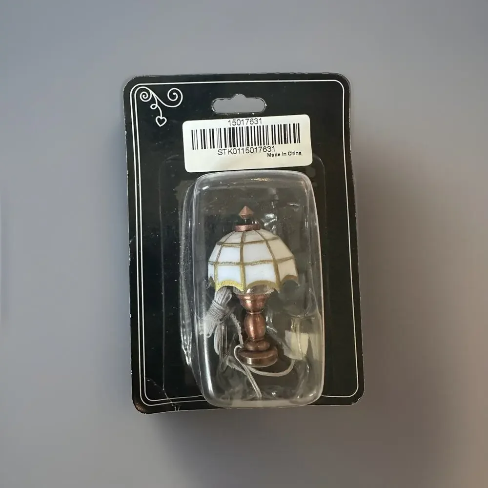 White Tiffany Table Dollhouse Table Lamp Plug In Original Box NOS 1:2 Scale